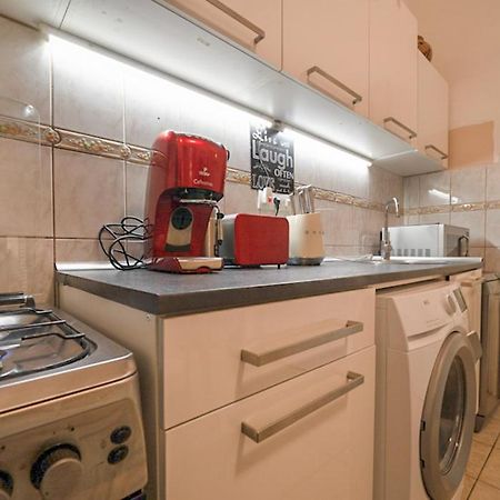 Art Orangehouse Budapest Bagian luar foto