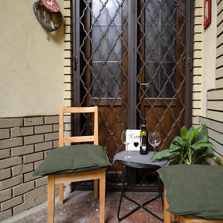 Art Orangehouse Budapest Bagian luar foto