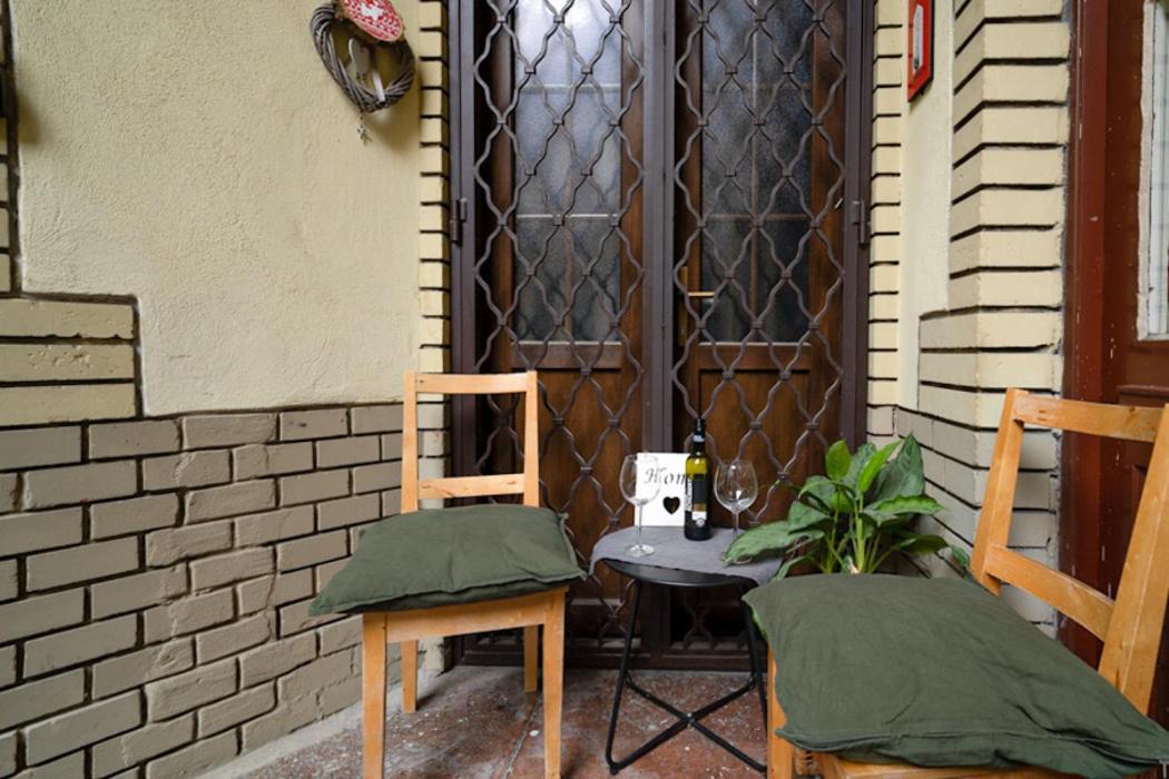 Art Orangehouse Budapest Bagian luar foto